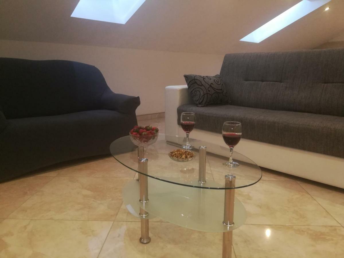 Apartament Apartman Daria Trogir Zewnętrze zdjęcie