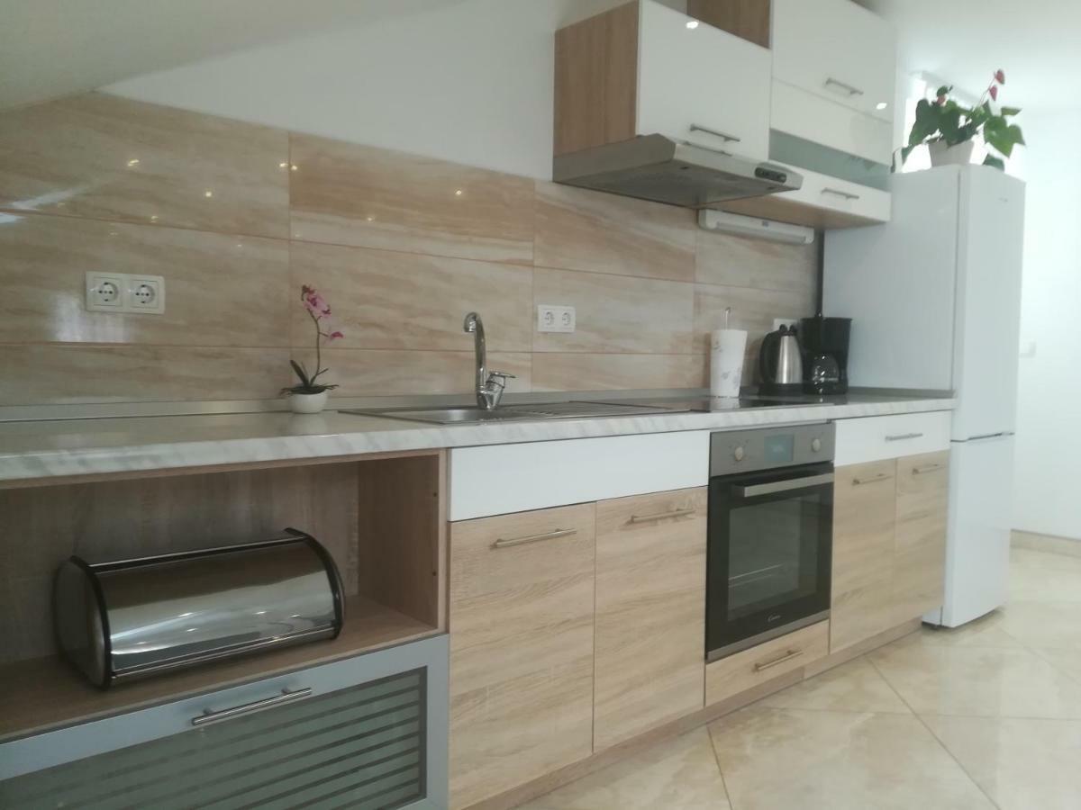 Apartament Apartman Daria Trogir Zewnętrze zdjęcie