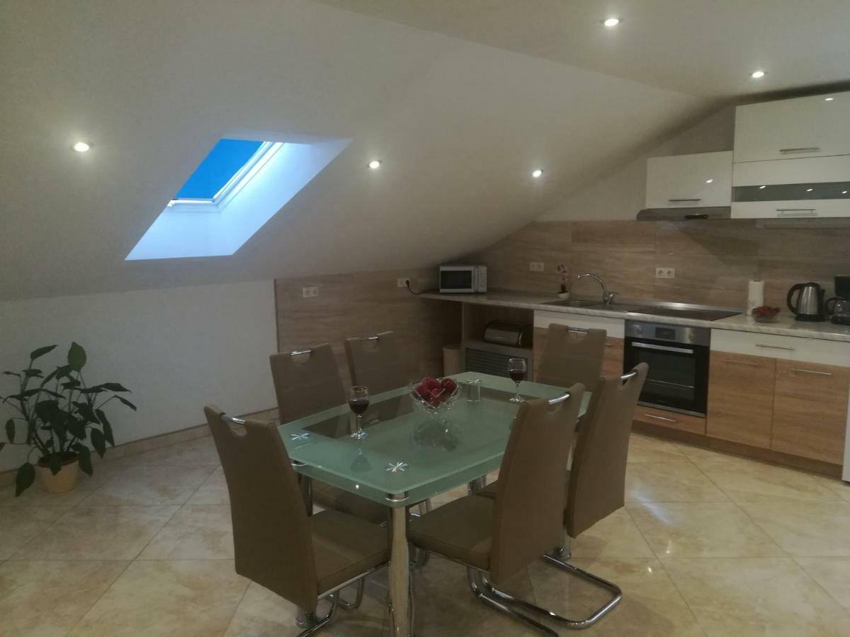 Apartament Apartman Daria Trogir Zewnętrze zdjęcie