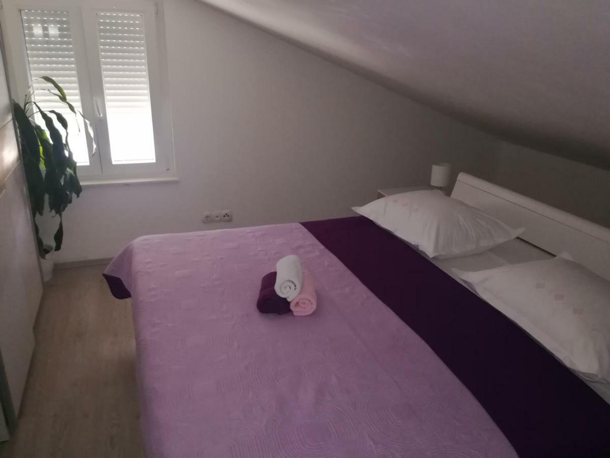 Apartament Apartman Daria Trogir Zewnętrze zdjęcie